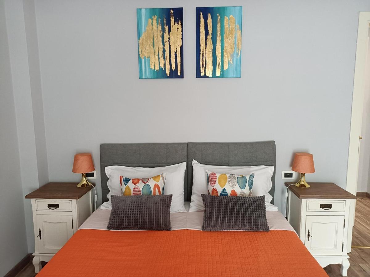 Apartment Deco & Retro La Spezia